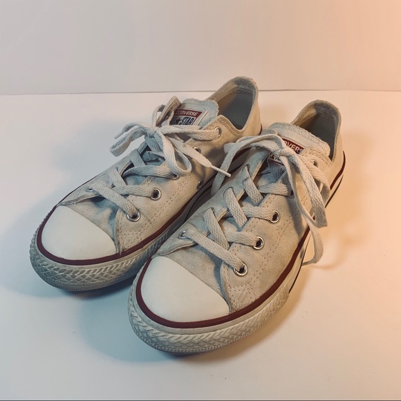 White converse shoes - Picture 1 of 5